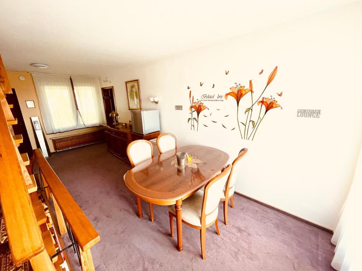 Hotel Charlott Eisenbach  Zewnętrze zdjęcie